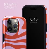 Selencia Coque arrière Vivid Apple iPhone 15 Pro - Dream Swirl Pink