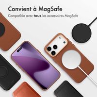 Accezz Coque arrière en cuir avec MagSafe Apple iPhone 17 Pro Max - Sienna Brown
