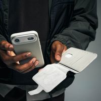 Decoded Portefeuille détachable 2 en 1 en cuir MagSafe Apple iPhone 17 Pro - Noir