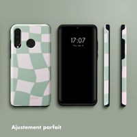 Selencia Coque arrière Vivid Tough Huawei P30 Lite - Groovy Sage Green