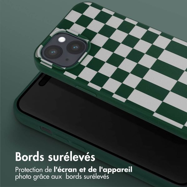 Selencia ﻿Coque design en silicone avec cordon amovible iPhone 15 - Irregular Check Green