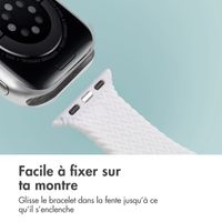 imoshion Bracelet en silicone tressé Apple Watch Series 1 à 9 / SE (38/40/41 mm) | Series 10 (42 mm) - Blanc