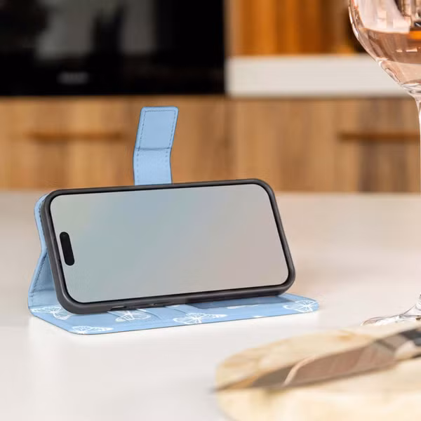 pr2433_butterfly_usp_fr_FR_2