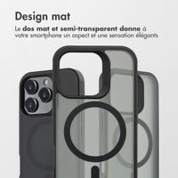 Accezz Coque Givrée Robuste avec MagSafe Apple iPhone 16 Pro Max - Noir