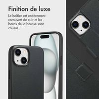 Accezz Étui de téléphone portefeuille en cuir 2-en-1 avec MagSafe iPhone 15 - Onyx Black