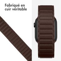 Accezz Bracelet en cuir véritable magnétique Apple Watch | 44/45/46/49 mm - Chocolate Brown