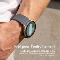imoshion Bracelet Wave en silicone Samsung Galaxy Watch 8 (40/44mm) / Classic (46mm) - Gris foncé