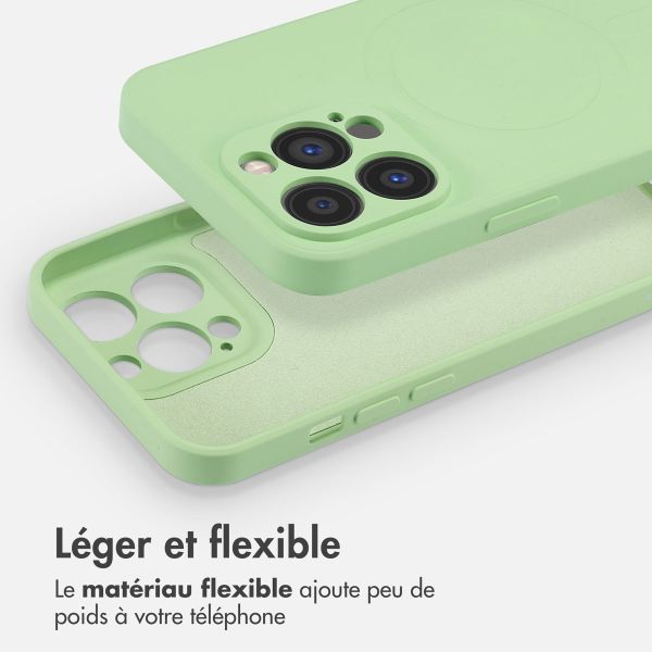 imoshion Coque Couleur avec MagSafe Apple iPhone 13 Pro - Vert