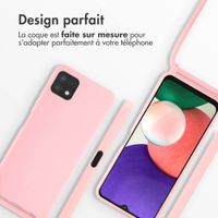 imoshion Coque en silicone avec cordon Samsung Galaxy A22 (5G) - Rose