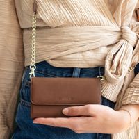 Selencia Pochette en cuir végétalien iPhone SE (2022 / 2020) / 8 / 7 / 6(s)