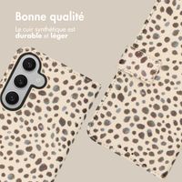 imoshion Étui de télephone portefeuille Design Samsung Galaxy S24 Plus - Black And White Dots