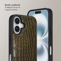 Selencia Coque de télephone Nova Croco avec cordon et porte-cartes Apple iPhone 16 - Dark Olive