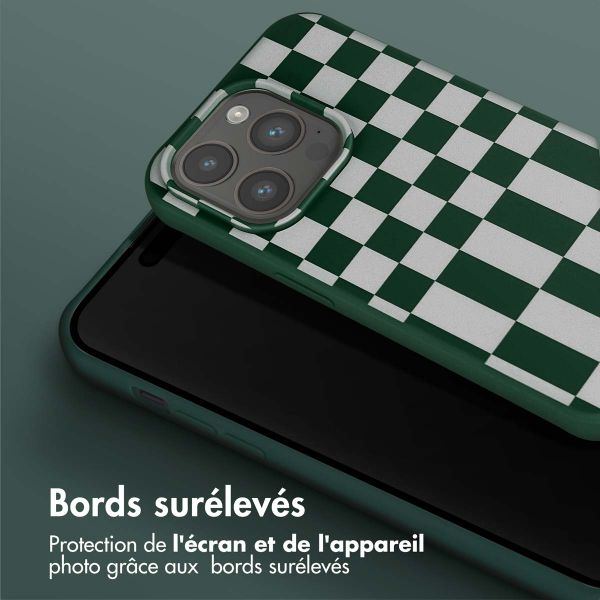 Selencia ﻿Coque design en silicone avec cordon amovible iPhone 15 Pro - Irregular Check Green