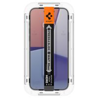 Spigen Protection d'écran en verre trempé GLAStR Fit + Applicator iPhone 16 Plus / 15 Plus