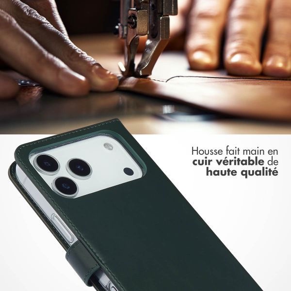 Selencia Étui portefeuille en cuir véritable Apple iPhone 17 Pro Max - Vert