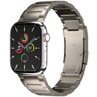 Accezz Bracelet en acier Titane mat Apple Watch Series 1 t/m 9 / SE (38/40/41 mm) | Series 10 / 11 (42 mm) - Titanium