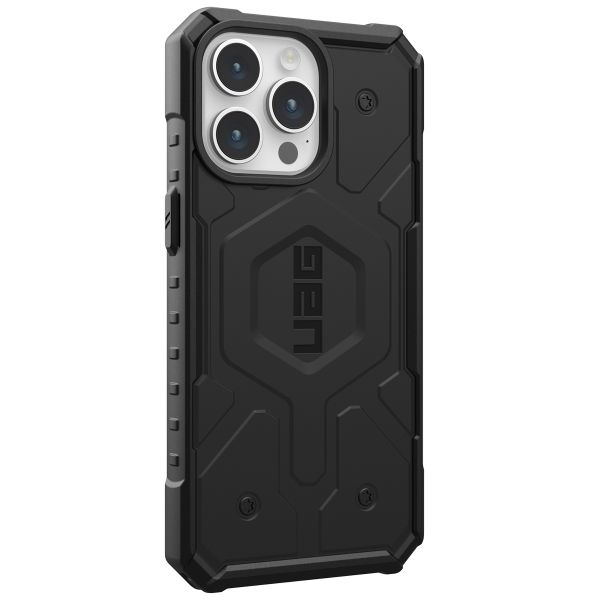 UAG Coque Pathfinder MagSafe iPhone 15 Pro Max - Noir