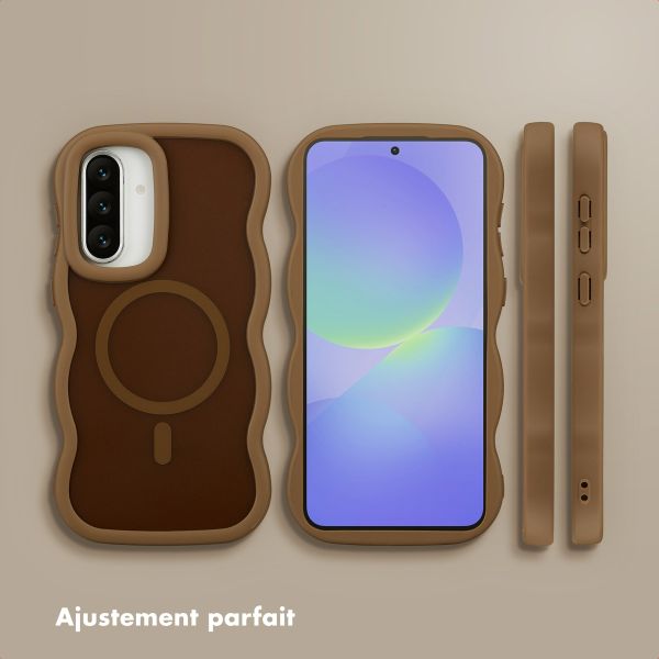Selencia Coque arrière Wavy avec MagSafe Samsung Galaxy A36 / A56 - Mocha Brown
