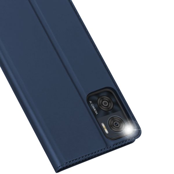 Dux Ducis Étui de téléphone Slim Motorola Moto E22 - Bleu foncé