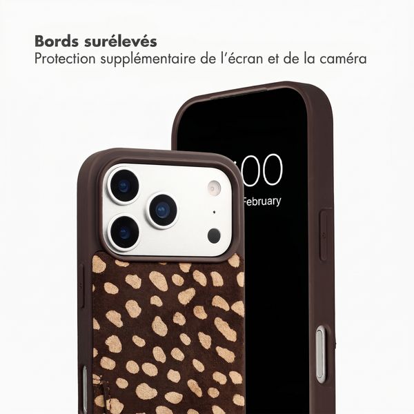 Selencia Nova coque arrière en cuir véritable avec porte-cartes Apple iPhone 17 Pro Max - Fawn Chic