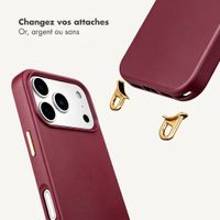 Selencia Coque arrière Rivièra avec MagSafe avec crochets amovibles Apple iPhone 17 Pro - Bold Burgundy
