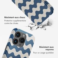 Selencia Coque arrière Vivid avec MagSafe Apple iPhone 15 Pro - Wave Vibes Classic Blue