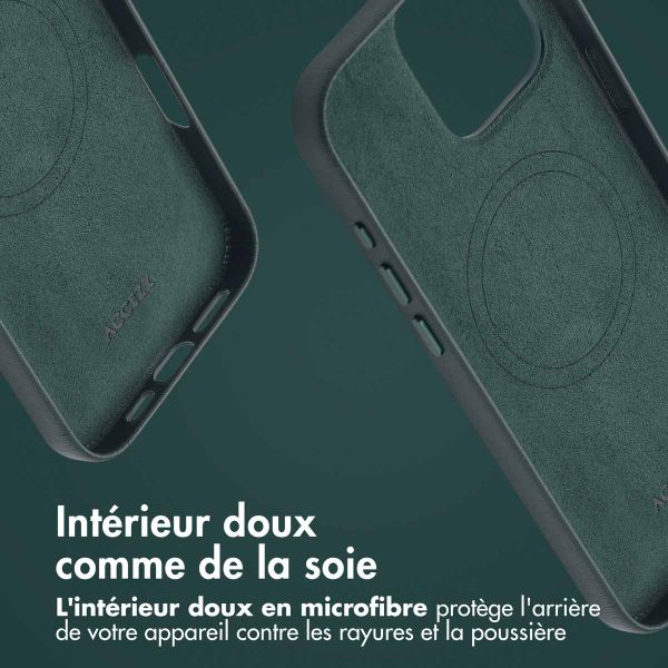 Accezz Coque arrière en cuir avec MagSafe Apple iPhone 16 Pro Max - Cedar Green