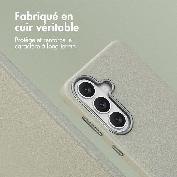 Accezz Coque arrière en cuir avec MagSafe Samsung Galaxy S26 - Light Grey