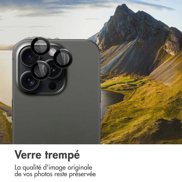imoshion Lot de 2 protections d'objectif de caméra Apple iPhone 15 Pro / 15 Pro Max - Black Titanium