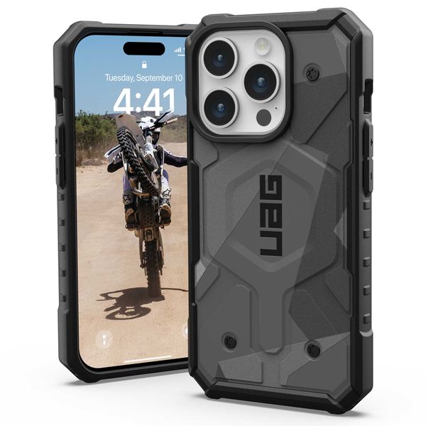 UAG Coque Pathfinder iPhone 15 Pro - Geo Camo