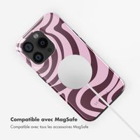 Selencia Coque arrière Vivid Tough avec MagSafe iPhone 15 Pro - Wavy Swirl Pink Plum