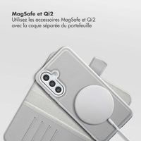 Selencia Étui portefeuille amovible Olyn avec MagSafe Samsung Galaxy A56 - Gris