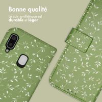 imoshion Étui de télephone portefeuille Design Samsung Galaxy A20e - Green Flowers