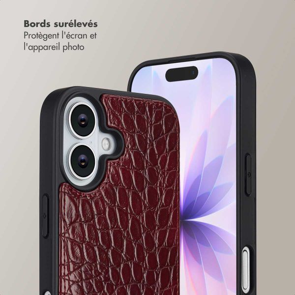 Selencia Coque de télephone Nova Croco avec cordon et porte-cartes Apple iPhone 17 - Burgundy