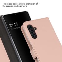 Selencia Étui portefeuille en cuir véritable Samsung Galaxy A13 (5G) / A04s - Dusty Pink