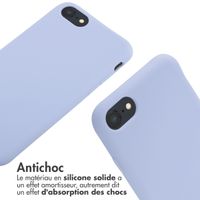 imoshion Coque en silicone avec cordon Apple iPhone SE (2022 / 2020) / 8 / 7 - Violet