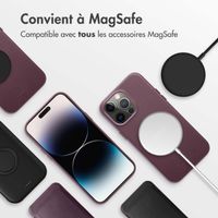 Accezz Coque arrière en cuir avec MagSafe Apple iPhone 14 Pro Max - Heath Purple