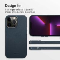 Accezz Coque arrière en cuir avec MagSafe Apple iPhone 13 Pro - Nightfall Blue