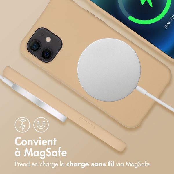 imoshion Coque arrière Color avec cordon amovible et MagSafe Apple iPhone 12 (Pro) - Nude