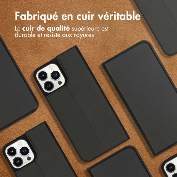 Accezz Étui de téléphone Slim Folio en cuir de qualité supérieure iPhone 13 Pro Max - Noir