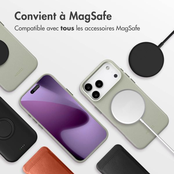 Accezz Coque arrière en cuir avec MagSafe Apple iPhone 17 Pro Max - Light Grey