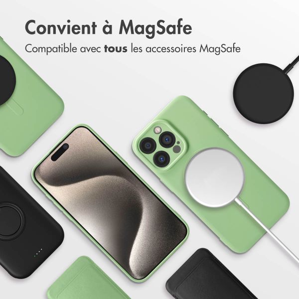 imoshion Coque Couleur avec MagSafe iPhone 15 Pro Max - Vert