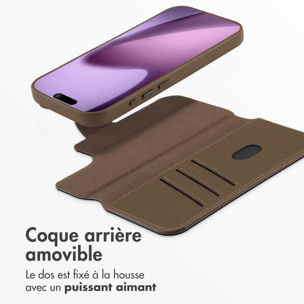 Accezz Étui de télephone portefeuille en cuir 2-en-1 avec MagSafe Apple iPhone 17 - Marron café