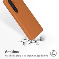 Accezz Coque Liquid Silicone avec MagSafe Samsung Galaxy S26 - Orange
