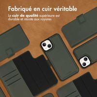 Accezz Étui de téléphone portefeuille en cuir de qualité supérieure 2 en 1 iPhone 13 Mini - Vert