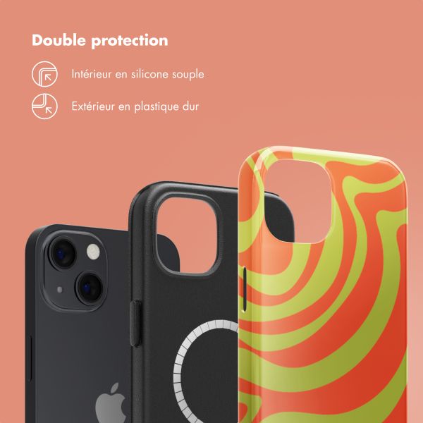 Selencia Coque arrière Vivid avec MagSafe Apple iPhone 13 - Wavy Swirl Orange Fern
