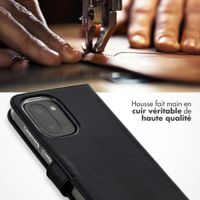 Selencia Étui portefeuille en cuir véritable OnePlus 15R - Noir