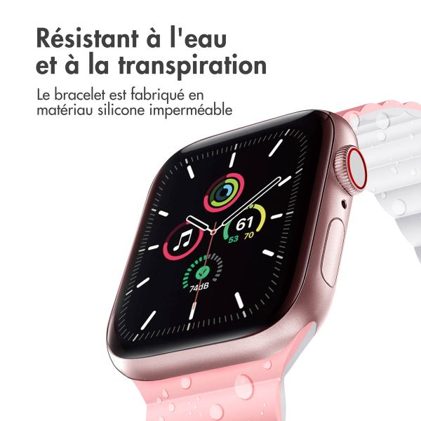 imoshion Bracelet magnétique en silicone Apple Watch Apple Watch Series 1 á 10 / SE / Ultra (2) (44/45/46/49 mm) - Rose / Blanc