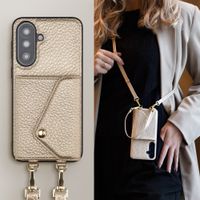 Selencia Coque de télephone Sera avec cordon et porte-cartes enveloppe Samsung Galaxy A37 (5G) - Champagne