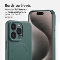 imoshion Coque Couleur avec MagSafe Apple iPhone 15 Pro Max - Vert foncé